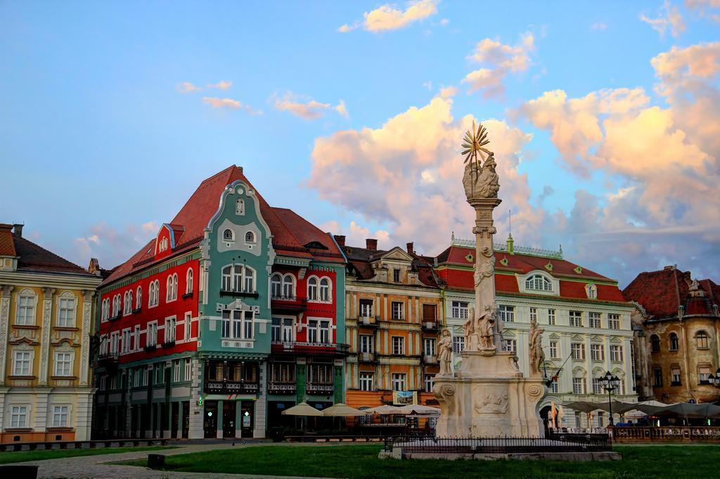 Try The Central Feeling Timisoara Exterior photo